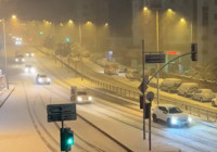 istanbul-da-kar-yagisiyla-gelen-trafik-kaosu