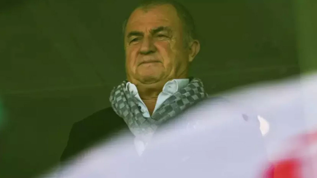 fatih-terim-tribunde-eyupspor-genclerbirligi-macini-izledi