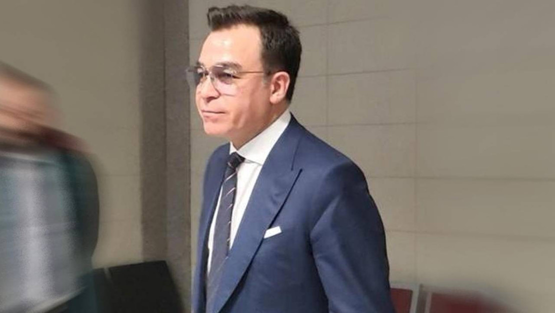 investco-holding-ve-hat-holding-e-el-koyuldu