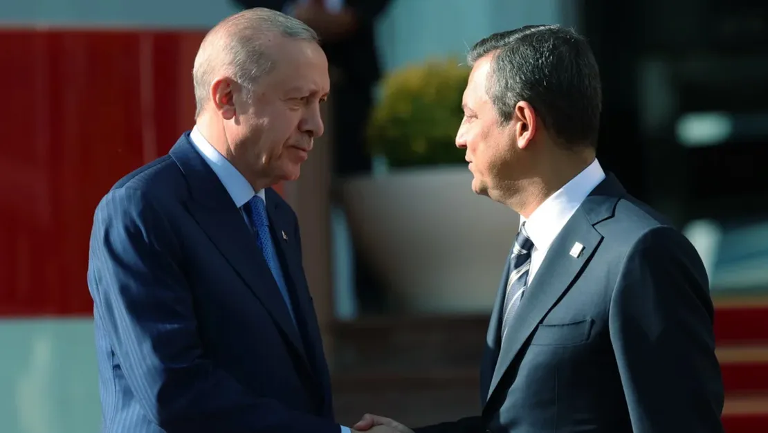 erdogan-dan-ozgur-ozel-e-tazminat-davasi