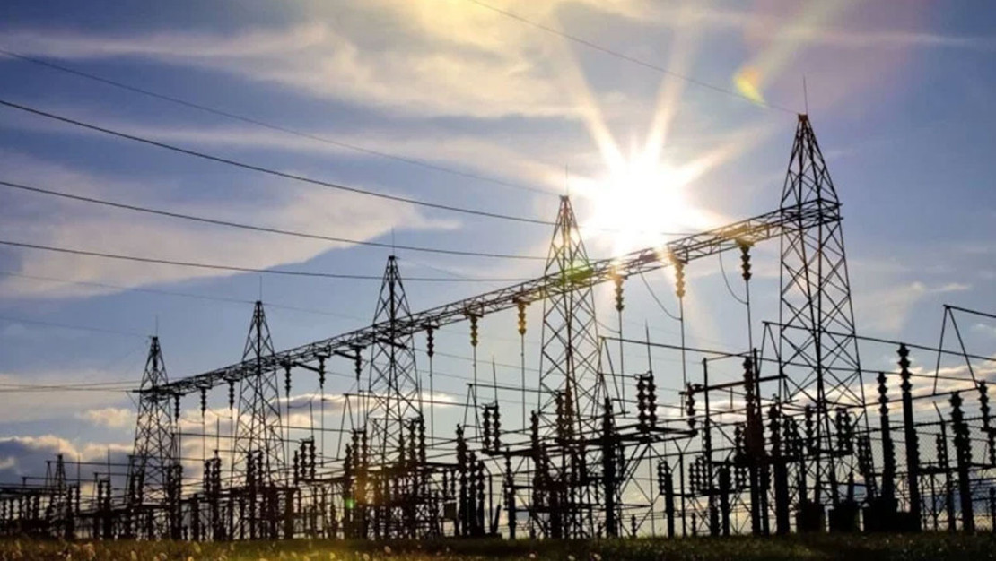 irak-elektrik-sebekesi-coktu-karanlikta-kaldi