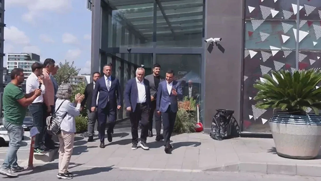 hasan-babacan-chp-den-ayrildi