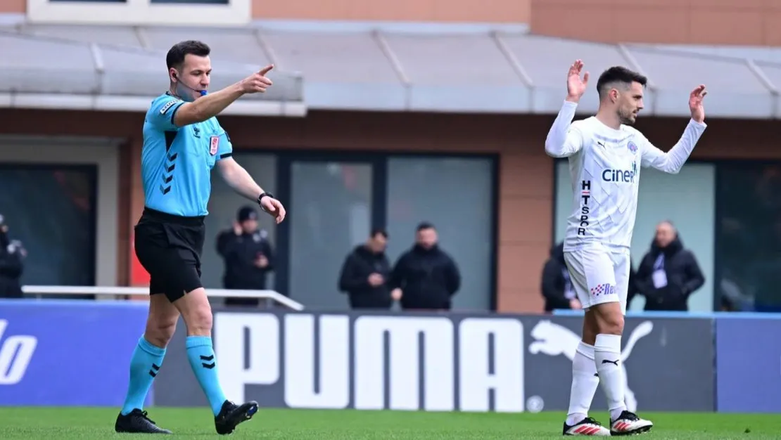 galatasaray-dan-hakeme-tepki-suphe-var