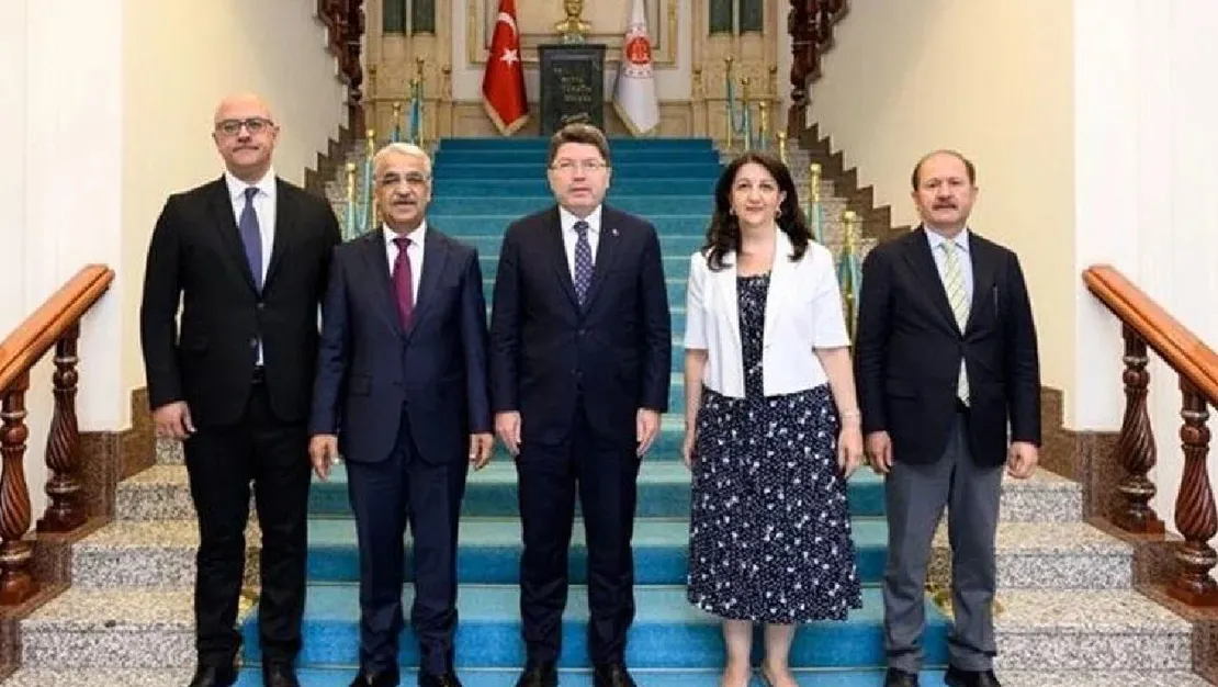 dem-parti-heyeti-bakan-tunc-la-gorustu