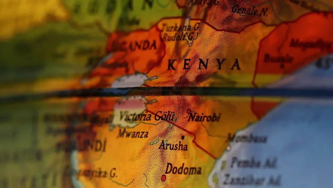 ucak-kenya-da-dustu-6-kayip