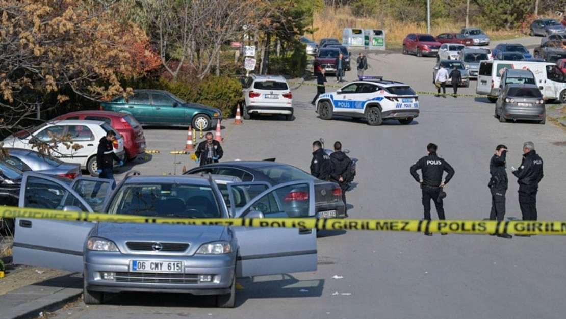 ankara-adliyesi-onunde-bicakli-kavga-bes-yarali