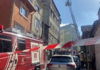 fatih-te-5-katli-binada-yangin-kontrol-altina-alindi