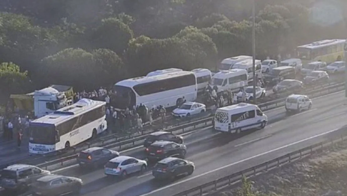 halkali-mevkisinde-kaza-8-yarali