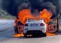 izmir-de-yangin-makilik-alana-sicradi