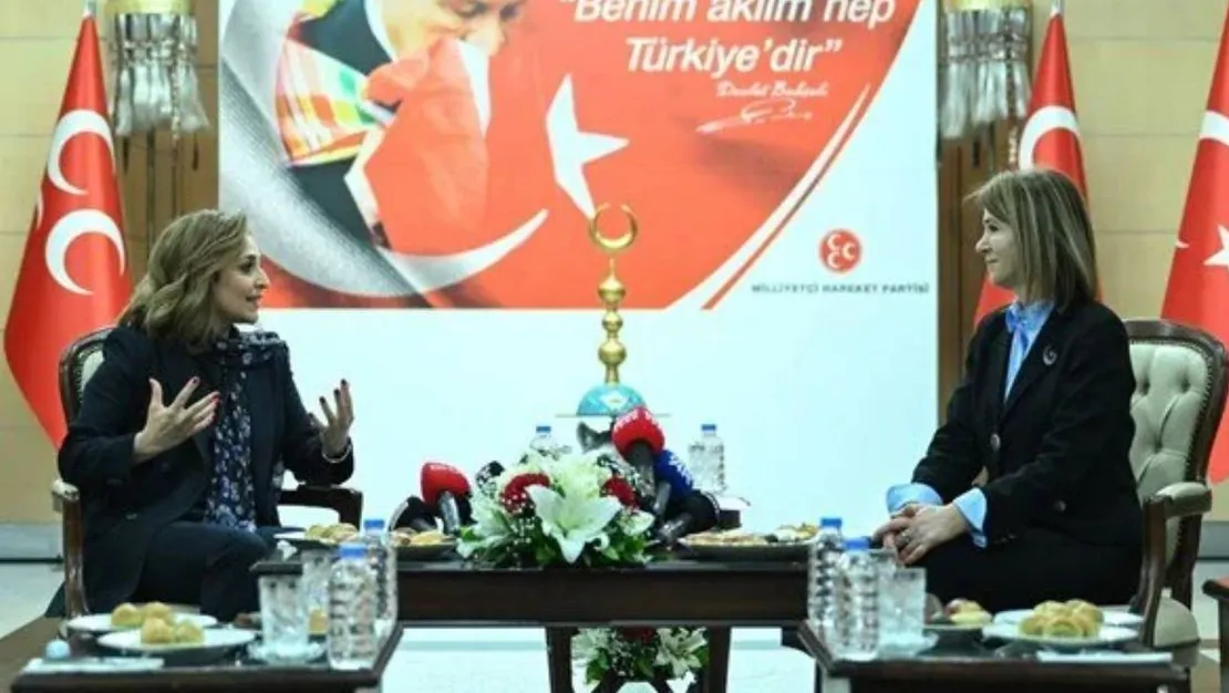 mhp-ve-dem-ilk-kez-bayramlasti