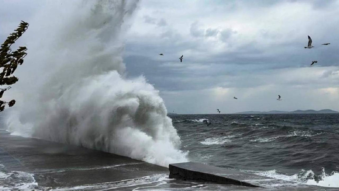 meteorolojiden-firtina-uyarisi-marmara-ve-karadeniz