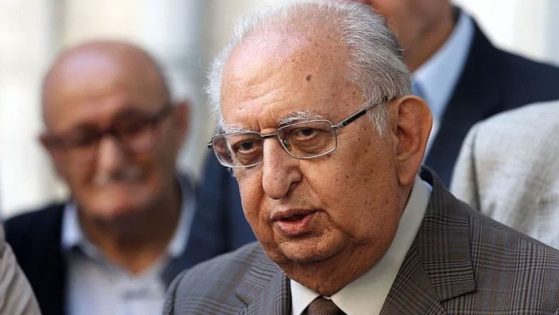 eski-tbmm-baskani-husamettin-cindoruk-yogun-bakimda-tedavi-ediliyor