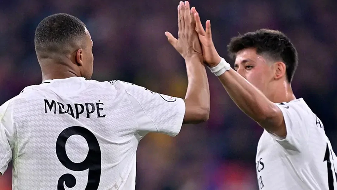 kylian-mbappe-10-numara-oldu