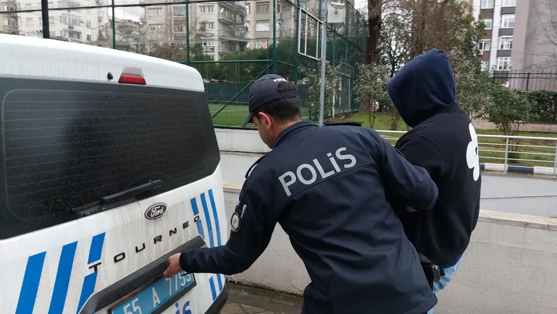 kamyonetle-yol-tartismasi-sonrasi-saldiri