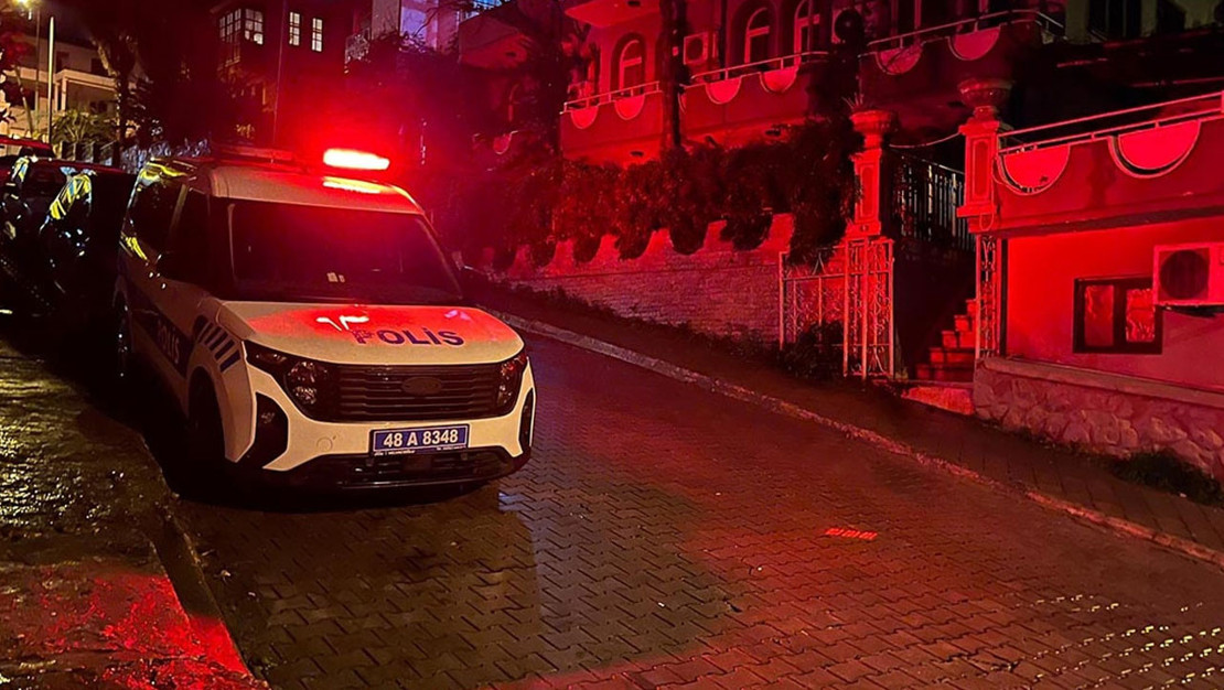 ingiliz-turist-pansiyonda-hareket-halinde-bulundu