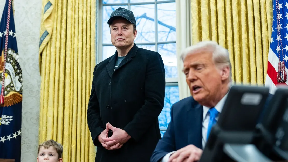 elon-musk-amerika-partisi-ni-kurdu