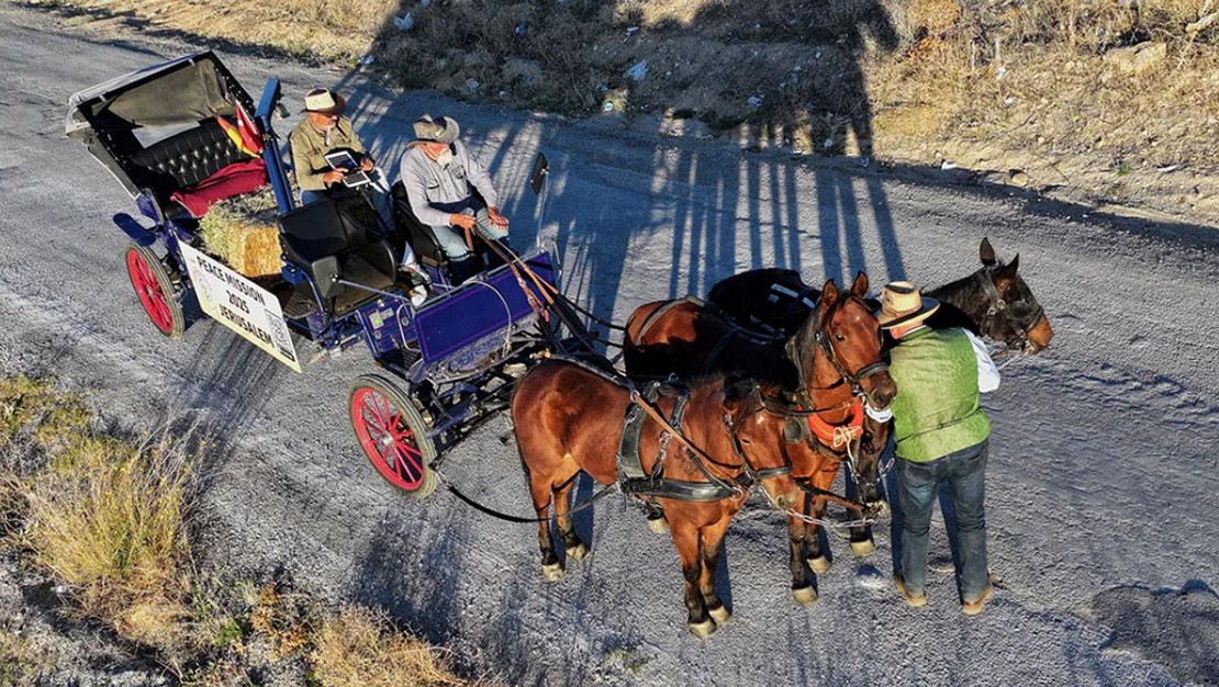 almanya-dan-kudus-e-baris-icin-fayton-yolculugu