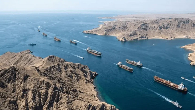 dunya-enerji-kriziyle-bas-ederken-turkiye-alternatif-rotalar-sunuyor