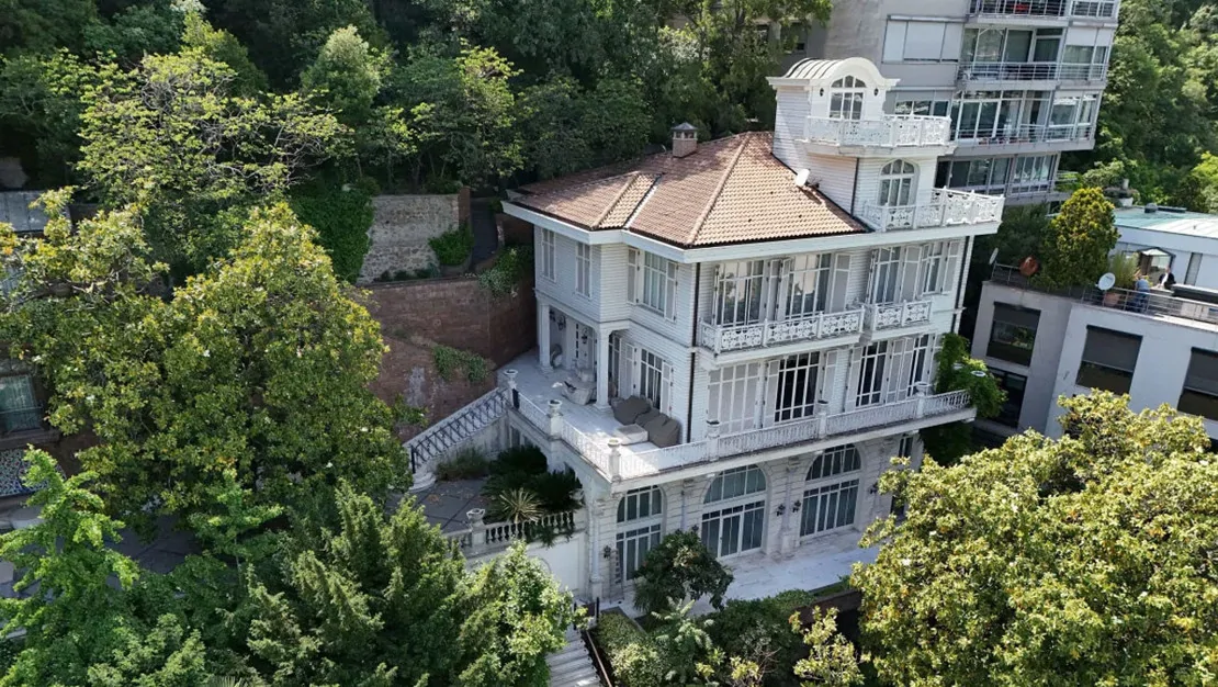 feto-firarisi-akin-ipek-in-kosku-satista