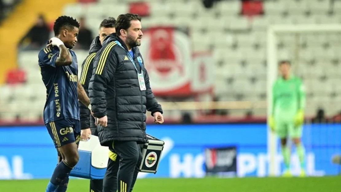 fenerbahce-de-nelson-semedo-sakatlandi