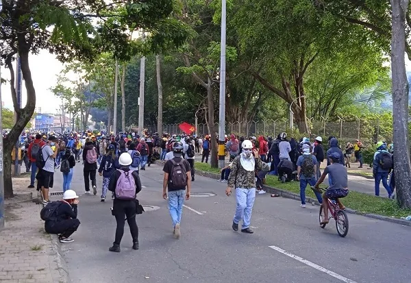 Kolombiya’da hükümet protestoları Kolombiya'da hükümet protestoları