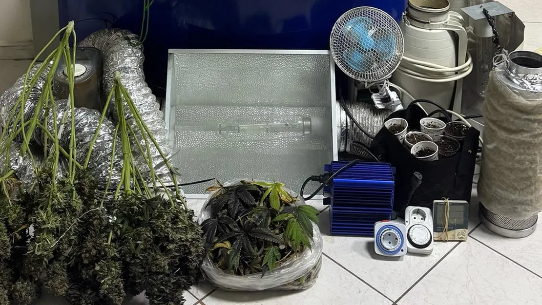 kapici-dairesinde-uyusturucu-imalathanesi-operasyonu