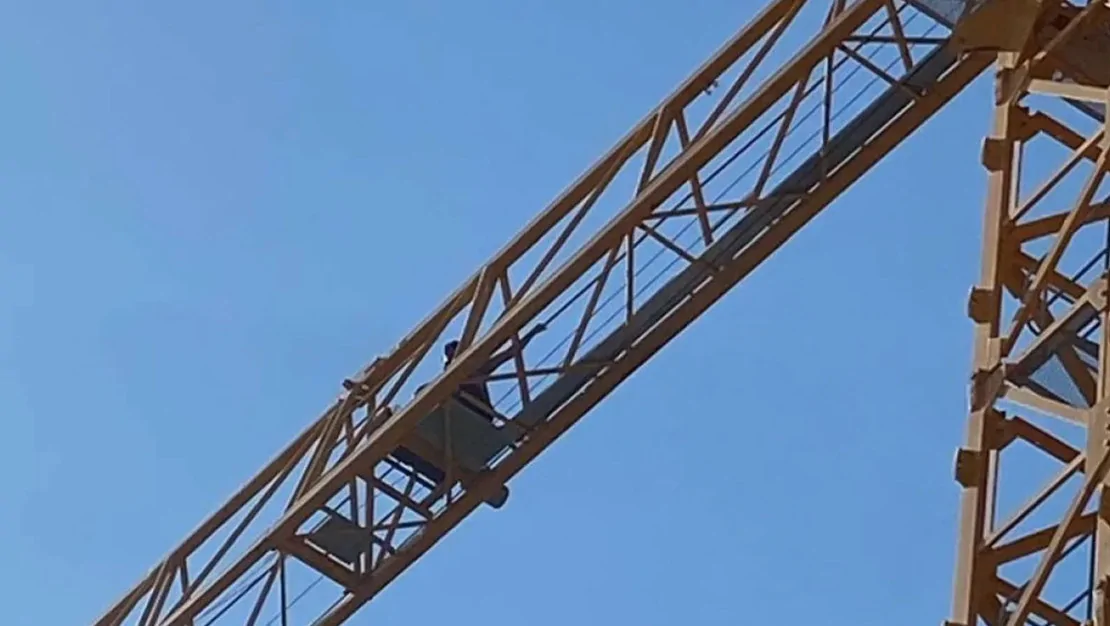 isci-kule-vince-cikti-intihar-girisimi