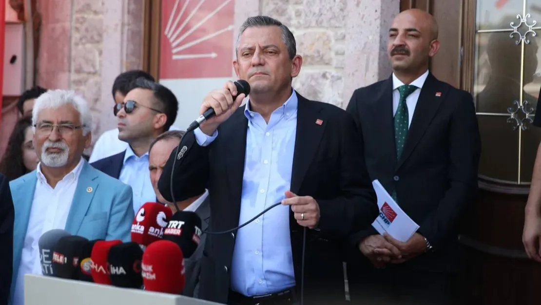 ozgur-ozel-ve-tuncay-ozkan-fezlekesi