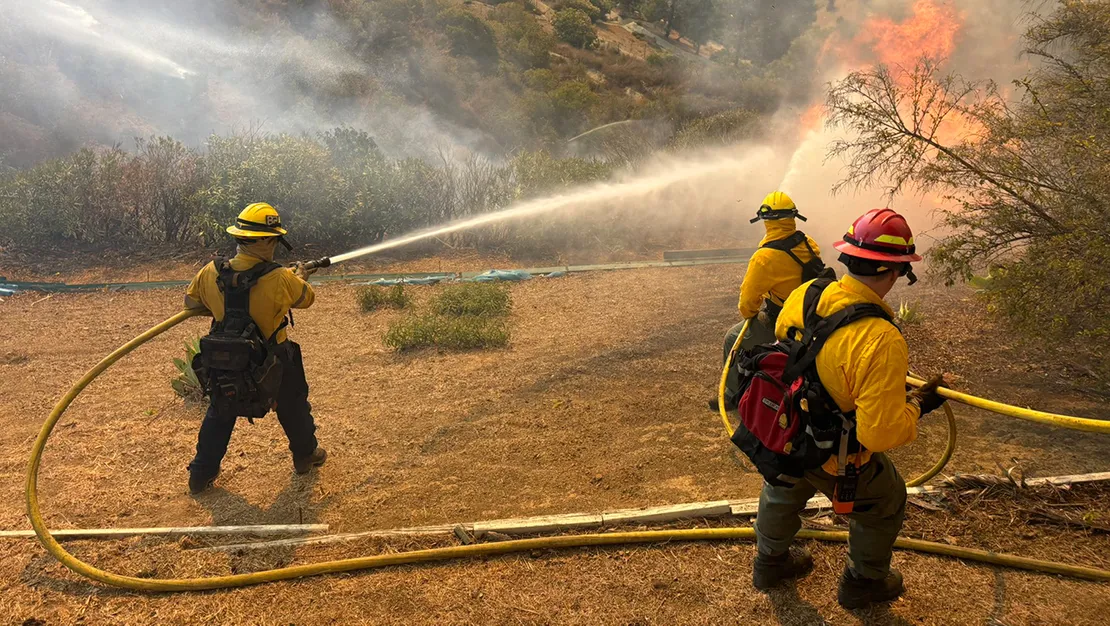 los-angeles-itfaiye-sefine-gorevden-alma