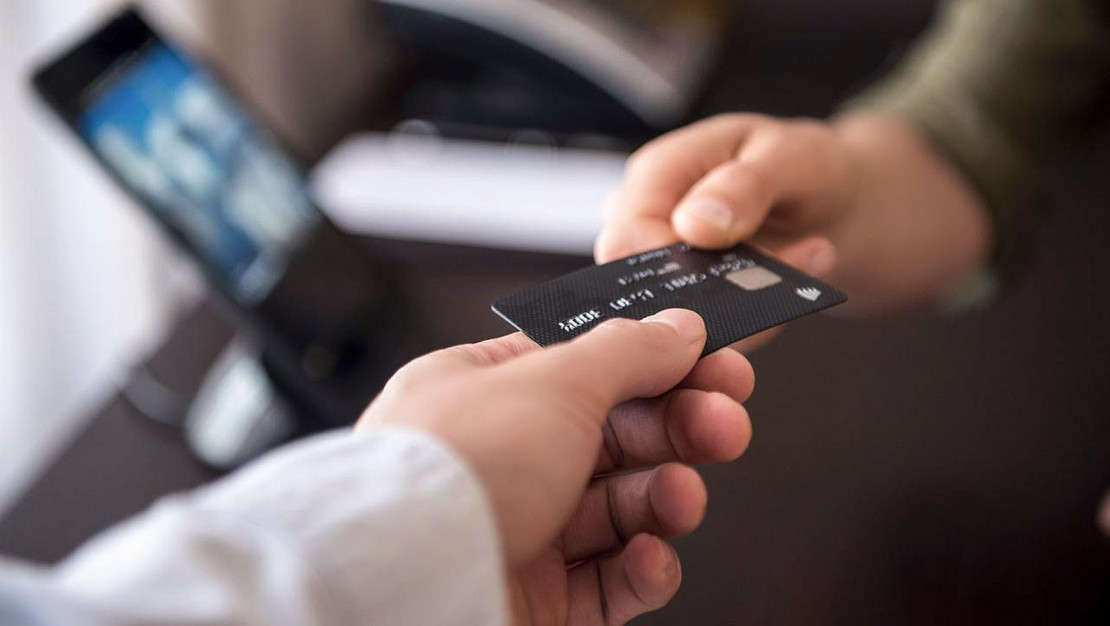 sadakat-kartlarindaki-para-puanlarina-dikkat-yil-sonu-tehlikesi