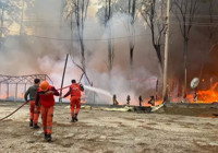 yangin-onlarca-karavan-ve-bungalov-kule-dondu