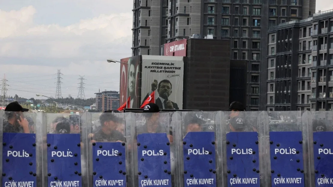 chp-istanbul-daki-kayyum-krizini-yasiyor