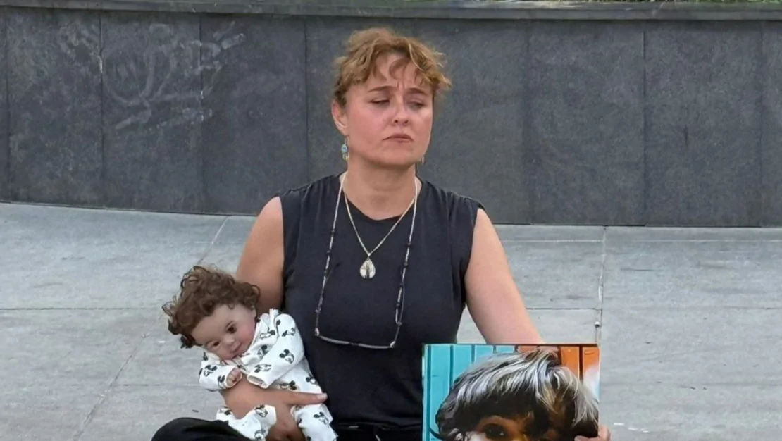 yasemin-minguzzi-adalet-icin-eylemde