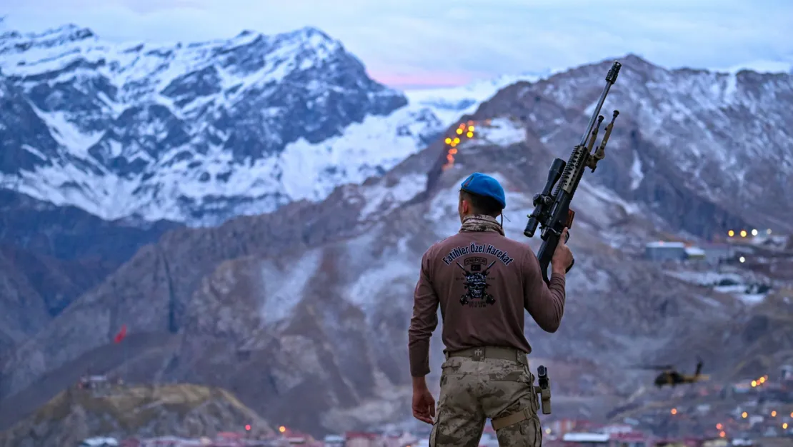 pkk-feshedildi-300-kisi-gelemeyecek