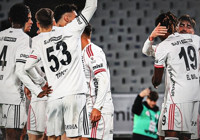besiktas-ta-veli-kavlak-ile-yollar-ayrildi