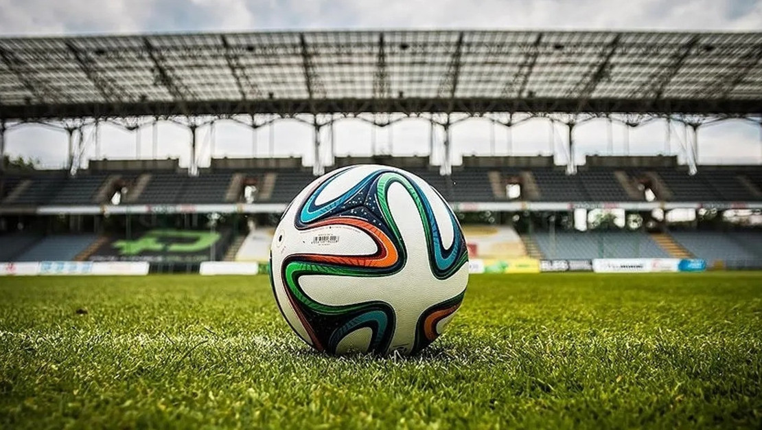 tff-den-tarihi-adim-ilk-kadin-orta-hakem-atandi