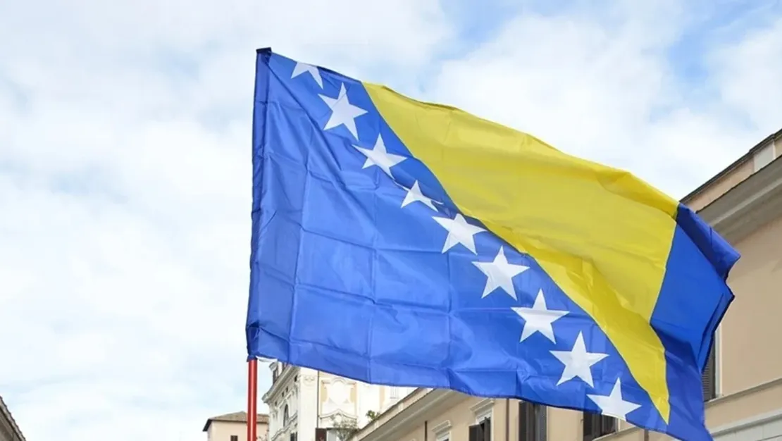 macaristan-dan-sirp-cumhuriyeti-ne-destek-mesaji