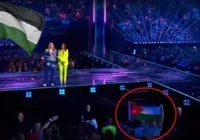 eurovision-da-filistin-bayraklari-acildi
