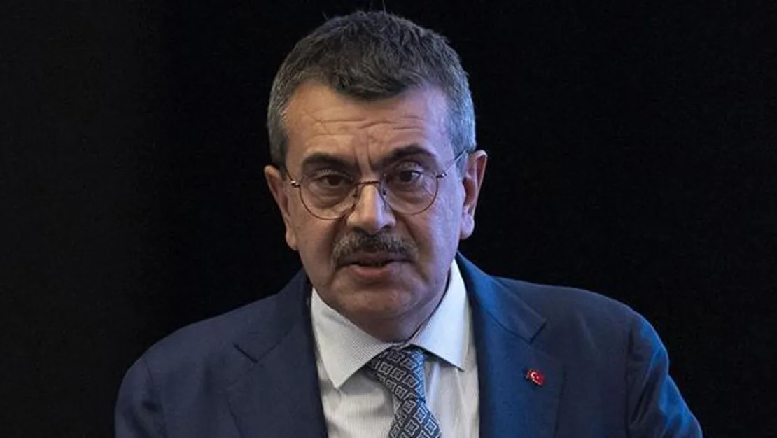 bakan-tekin-den-ozel-okullara-ucret-uyarisi