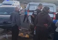 bingol-de-iki-arac-carpisti-11-yarali