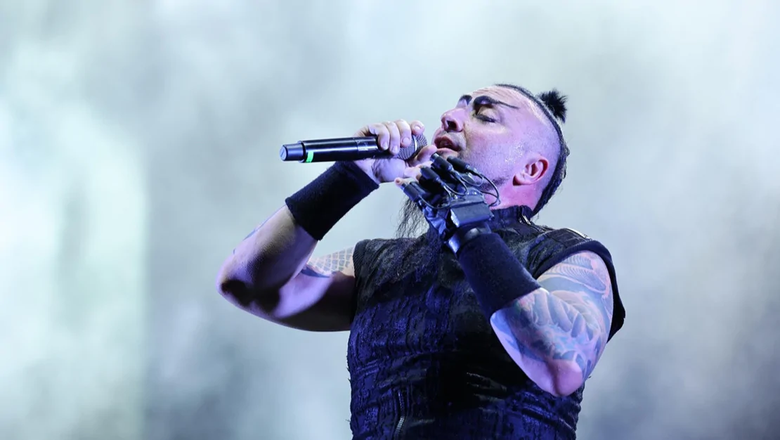 hayko-cepkin-in-kayseri-diyarbakir-konserleri-iptal-edildi