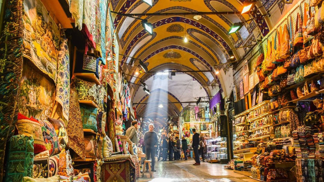 kapalicarsi-da-kara-para-operasyonunda-80-gozalti-karari