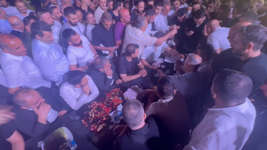 15-kisi-sayildi-asiret-dugununde-takilanlar