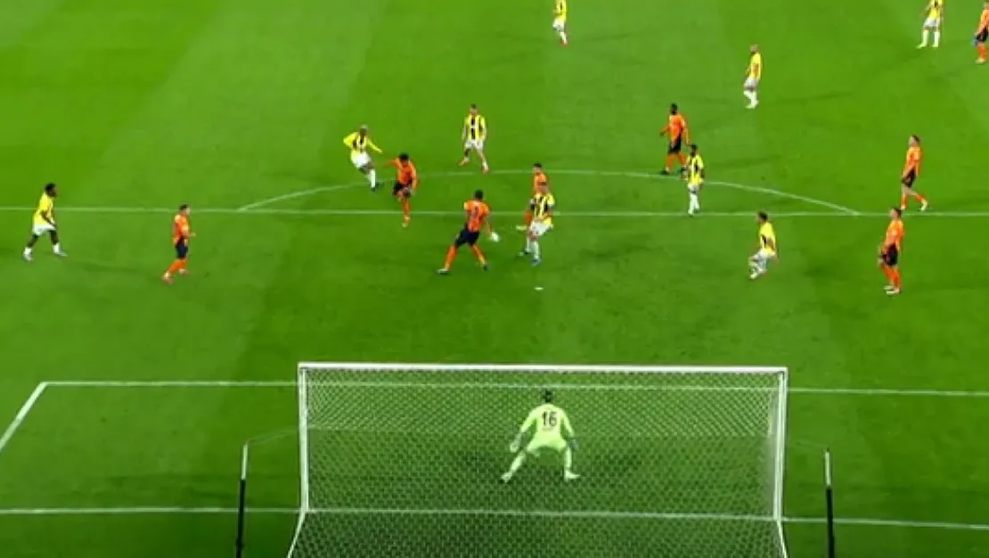 fenerbahce-penalti-istedi-var-devam-etti