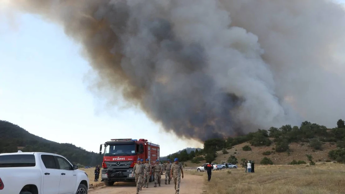 orman-yanginlariyla-mucadele-toplantisi-yapildi
