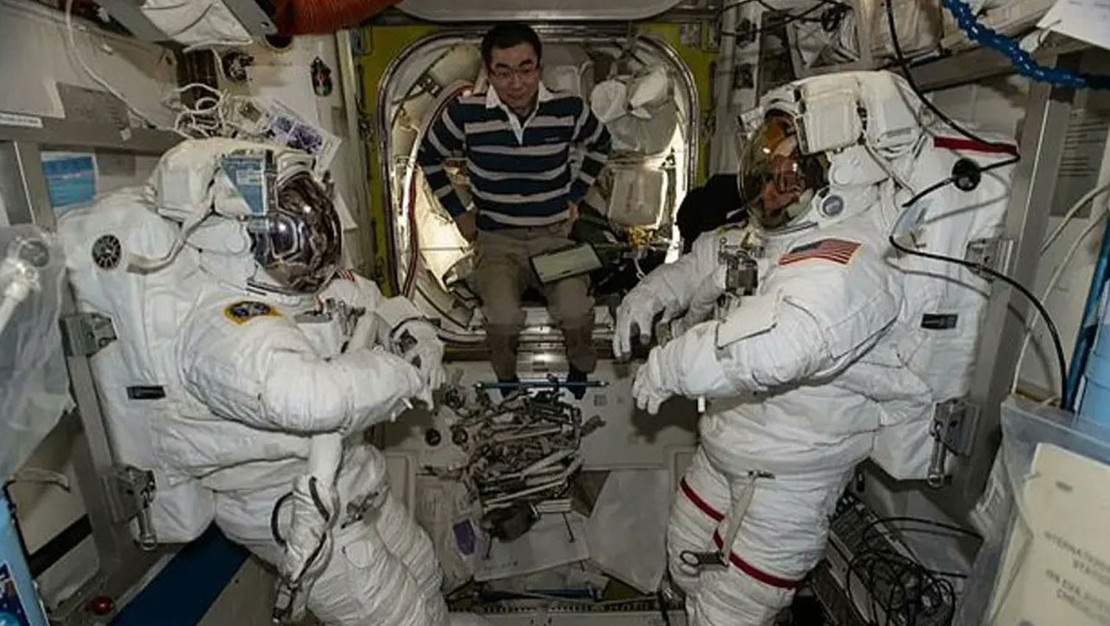 nasa-dan-ilk-tibbi-tahliye-icin-acil-plan-devreye-alindi