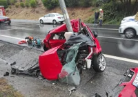 istanbul-da-kaza-surucu-hayatini-kaybetti