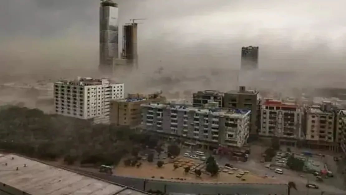 havada-siddetli-firtina-pakistan-da