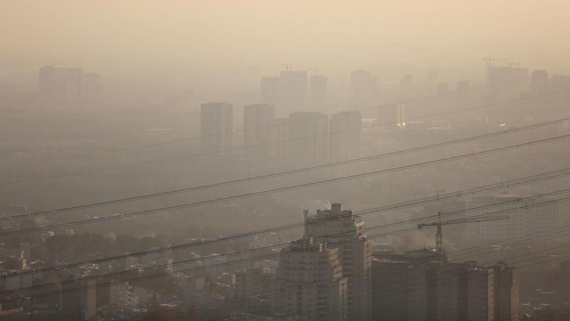 tahran-da-hava-kirliligi-nedeniyle-okullar-tatil-edildi