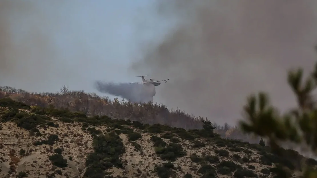 canakkale-de-yangin-tehdidi-suruyor-tahliyeler-devam-ediyor